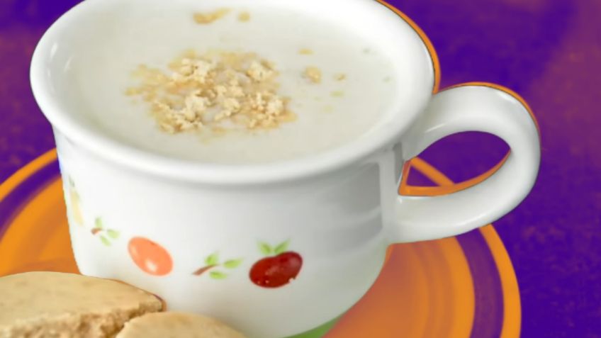 Atole de mazapán, la receta más sencilla y riquísima que le dará calor a los días fríos