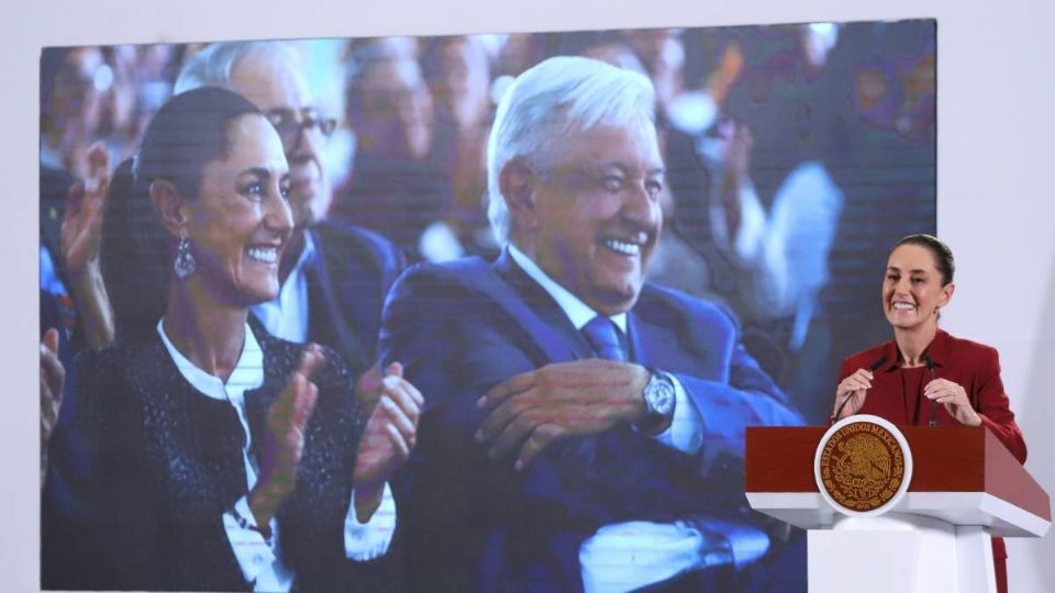 Presidenta Claudia Sheinbaum felicita a AMLO por su cumpleaños