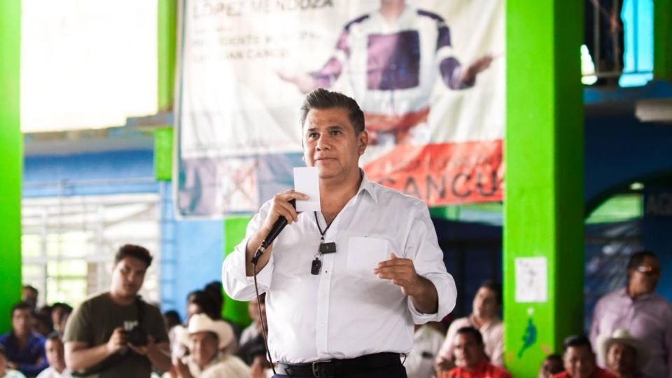 Willy Ochoa Gallegos durante su candidatura al Senado de la República