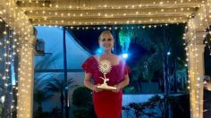 Chary Cambero recibe el premio Mujer Extraordinaria del Año por su trabajo en Heraldo Radio Tepic