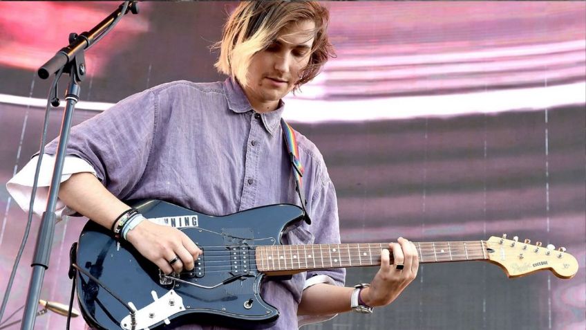 La agobiante historia de Zachary Cole Smith, quien venció un atroz peligro para ser modelo y líder de DIIV y Beach Fossils