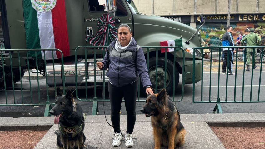 Roko y Arkadas, perros rescatistas, conquistan en el Desfile del 20 de Noviembre