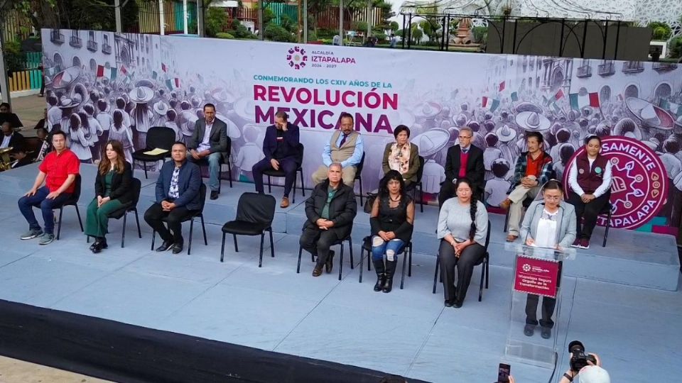 Aleida Alavez aprovechó el momento para recordar y rendir honores a las mujeres que participaron en este proceso de transformación.