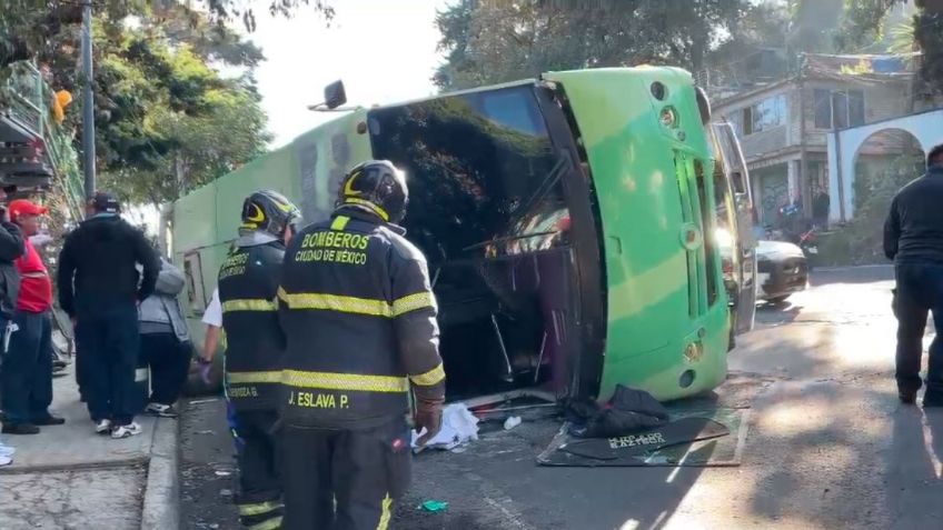 Volcadura de camión en la México-Cuernavaca deja 36 heridos, a una mujer le amputan la pierna | VIDEOS