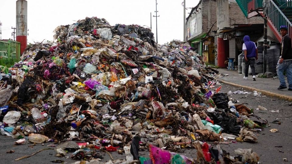 Uno de los grandes retos en el manejo de la basura en la Ciudad de México es la falta de incentivos para que la población separe correctamente los residuos desde sus hogares