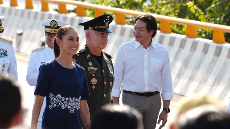 'En mi querida Colima, acompañamos a la presidenta Claudia Sheinbaum, en la inauguración de obras del Acceso Norte al Recinto Portuario “Cuyutlán'