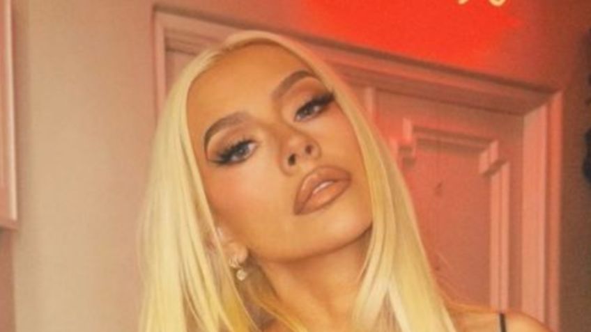 Christina Aguilera recrea sus looks más icónicos y luce el mismo atuendo que usó hace casi 30 años