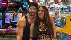 ¡No le hace falta barrio! Galilea Montijo se divierte en un mototaxi con su novio Isaac Moreno | VIDEO