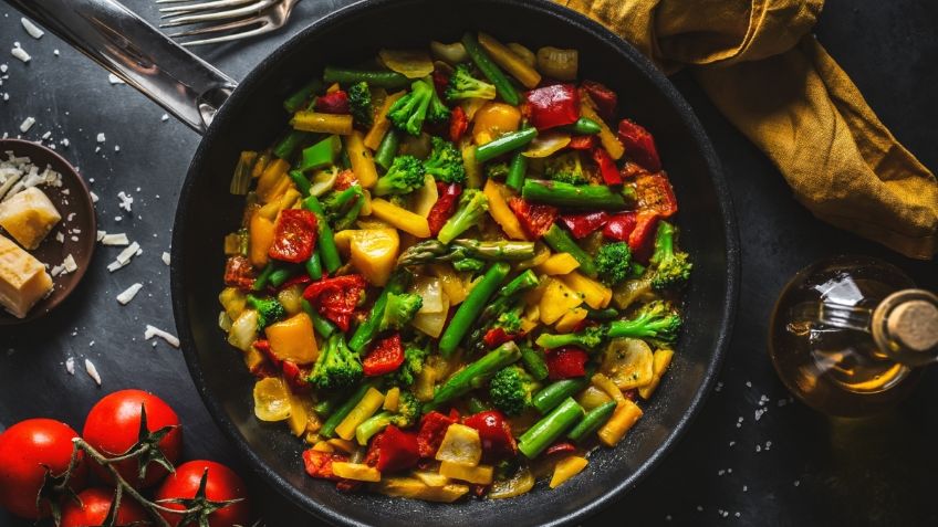 La receta de las verduras estofadas sin grasas para comer delicioso en Navidad y no sentir culpa