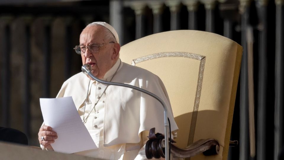 El Obispo de Roma añadió que el Evangelio se tiene que anunciar con alegría y no con “caras largas”.