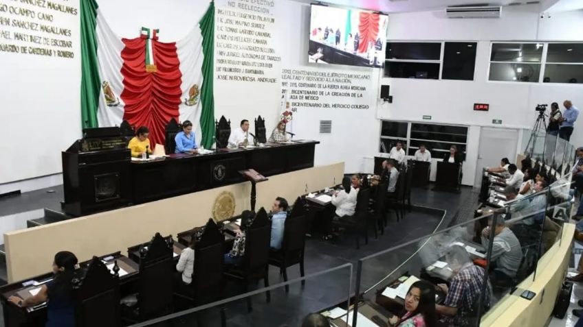 Congresos de Veracruz y Tabasco aprueban desaparición de organismos autónomos