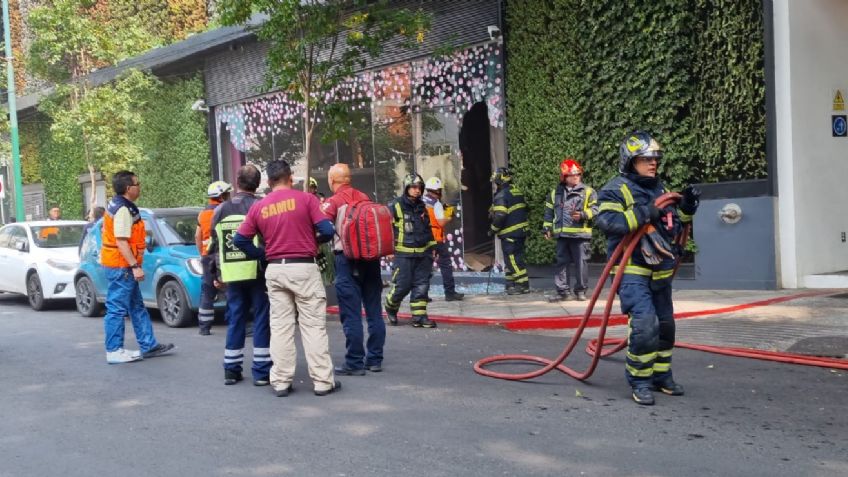 Explosión en Galerías Insurgentes deja un muerto y dos heridos | Video