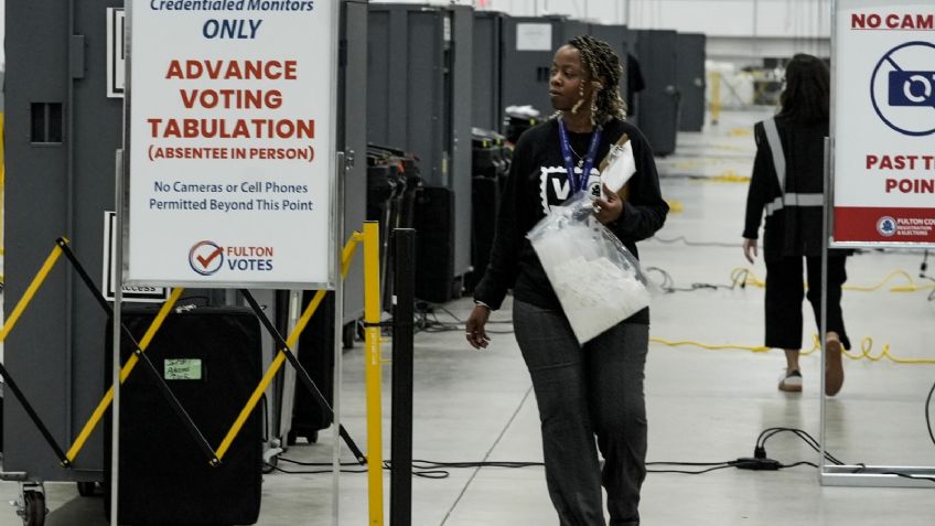 "Están tramando algo malo": Rusia lanzó amenazas de bomba en varios estados durante elecciones en EU, según FBI