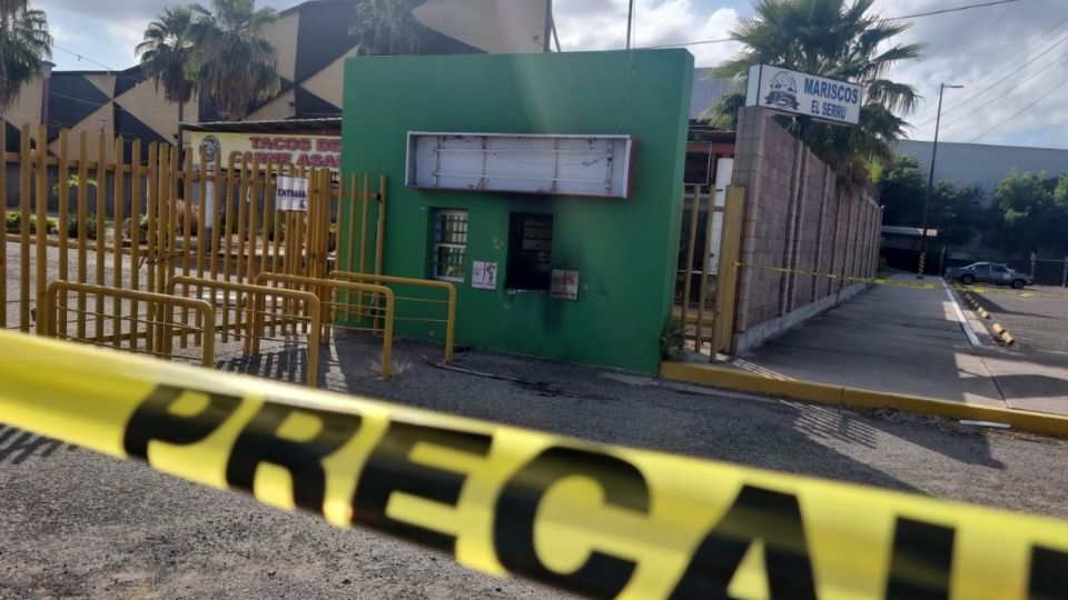 Hombres armados intentaron quemar la taquilla