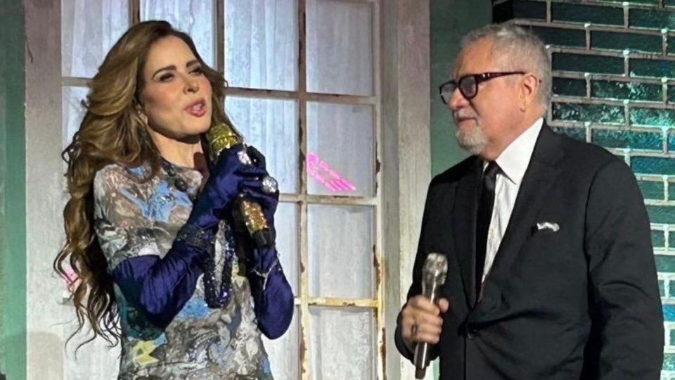 El tema musical de esta telenovela será interpretado por Gloria Trevi y lleva como título, Cueste lo que cueste