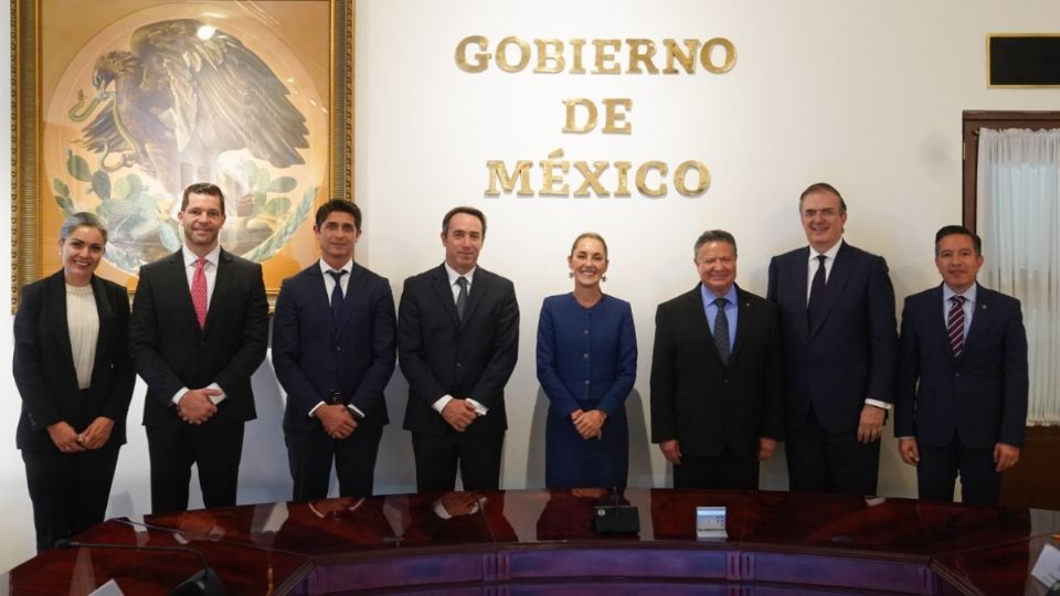 La reunión entre la presidenta y el director de Mercado Libre junto con su equipo tuvo lugar el día de hoy jueves 7 de noviembre.