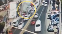 Camioneta con peregrinos sufre explosión por pirotecnia en la México-Pachuca | VIDEO