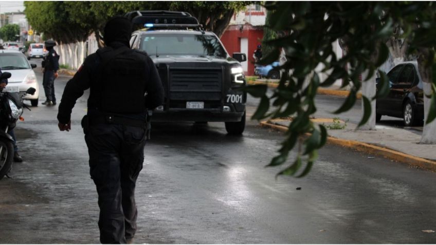 Policía de Celaya se deslinda de elementos que golpearon y obligaron a jóvenes a besarse