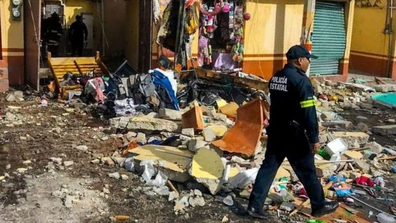 Cuatro personas resultaron heridas por la explosión.