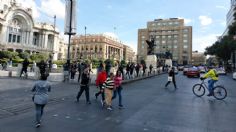 Quitan ambulantes de la explanada de Bellas Artes tras intenso operativo