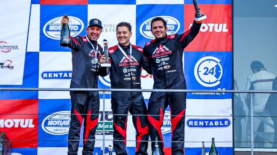 Alessandros Racing, debutó magistralmente en la máxima competencia de resistencia que existe en México, la Endurance 24, que se celebró en la pista del Autódromo Hermanos Rodríguez