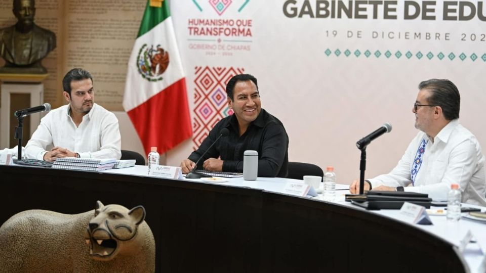 El Gobernador de Chiapas destacó que el objetivo es llegar al 2026 con el legado de decir al mundo que en Chiapas ya no hay analfabetismo. 