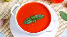 La receta de gazpacho sin pan, un platillo perfecto para los invitados a la cena de Navidad que no comen gluten