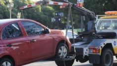 Autoridades de Tlaquepaque limpian las calles de autos abandonados