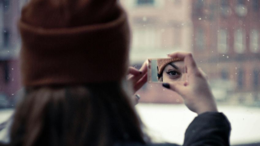 Influencer se tira por la ventana porque su esposo y suegra la llamaban fea | IMÁGENES FUERTES