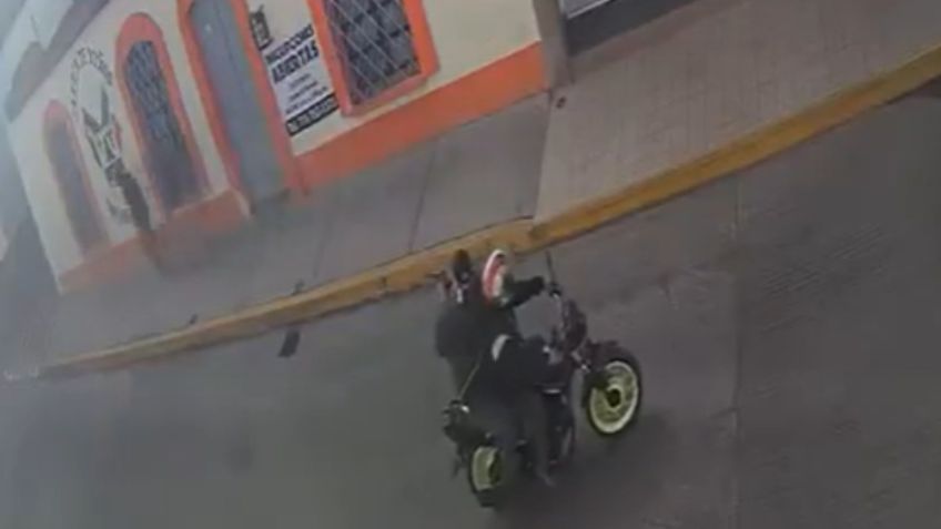 VIDEO | Captan el momento exacto en que motociclistas atacan a balazos a un médico en Tulancingo