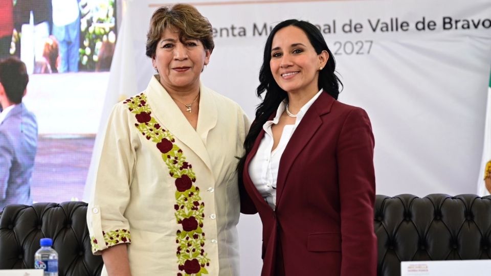 Durante la toma de protesta de Michelle Núñez Ponce, como Presidenta Municipal de Valle de Bravo, la Maestra Delfina Gómez Álvarez refirió que es un momento histórico.