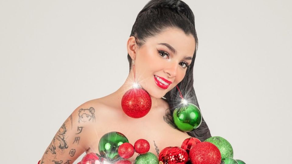 Karely Ruiz manda emotivo mensaje de Navidad