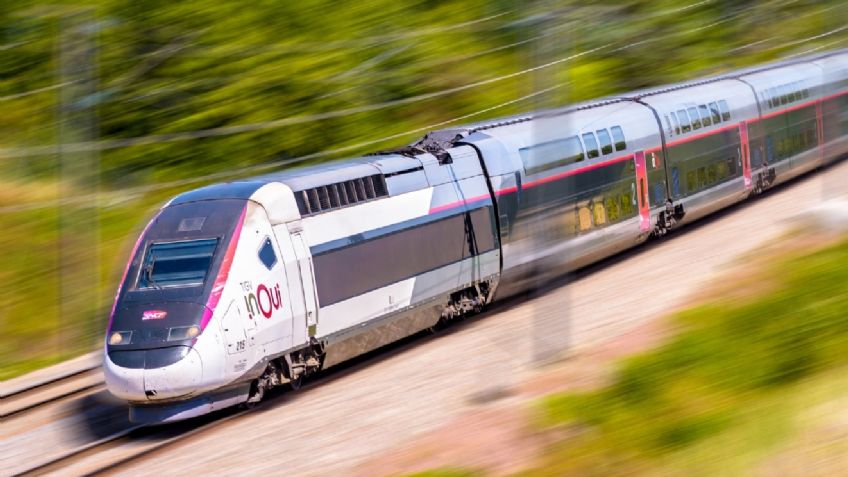 Maquinista se suicida desde el tren en movimiento que manejaba en Francia