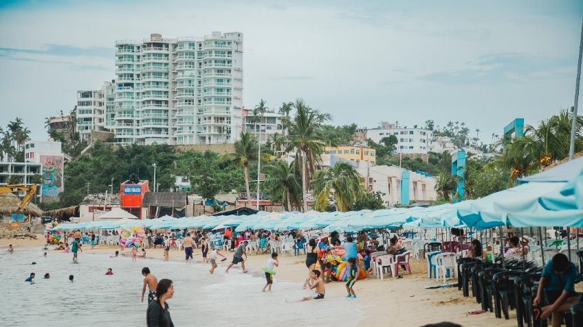 Destinos turísticos de Guerrero registran incremento de ocupación hotelera en Navidad Acapulco