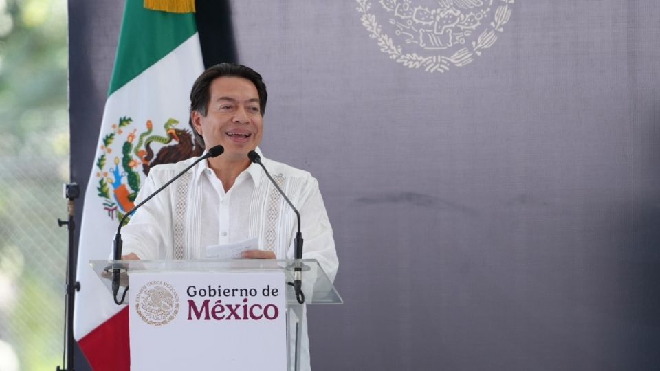 El titular de la SEP informó sobre los incrementos para 2025 que tendrán la entrega de becas y rehabilitación de planteles en los estados de Nayarit y Jalisco