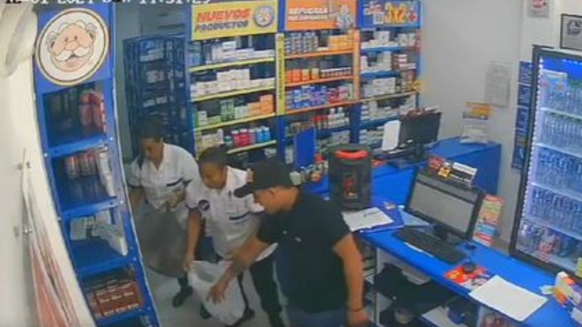 Cámara de videovigilancia graba asalto a Farmacia Similares, se llevó hasta medicamentos