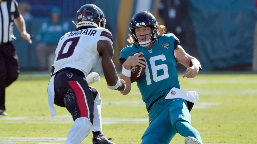 Suspenden a Azeez Al-Shaair de los Houston Texans por golpe a Trevor Lawrence