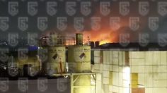 Fuerte incendio consume Parque Industrial Exportec en Toluca