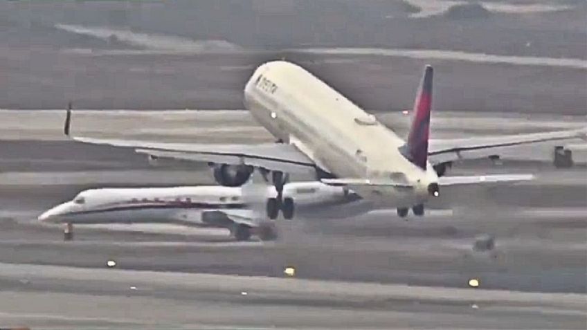 Captan momento exacto en que dos aviones casi chocan en aeropuerto de Los Ángeles | VIDEO