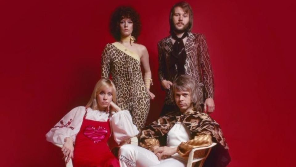 ABBA es parte de la cultura pop debido a sus éxitos musicales.