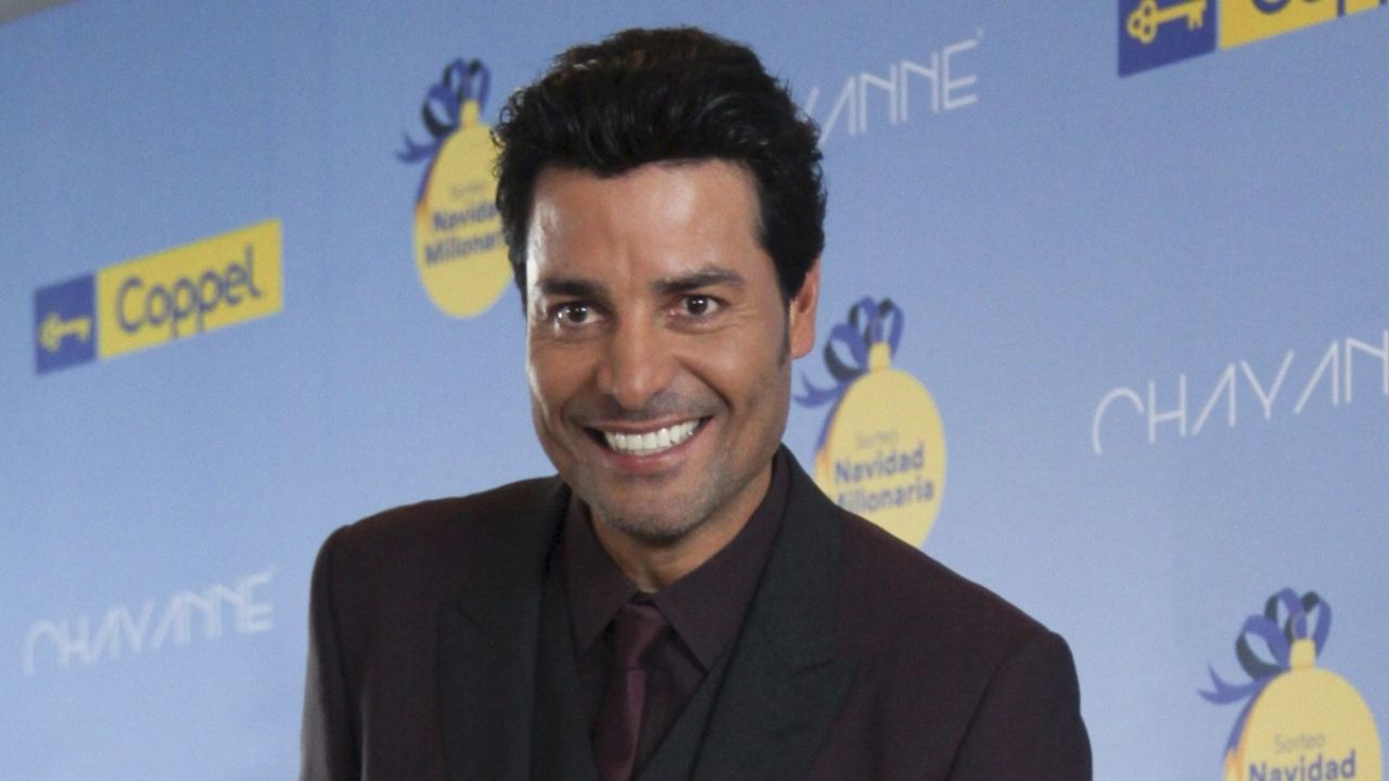 Chayanne desata ola de divertidas reacciones en redes sociales con inesperada pregunta