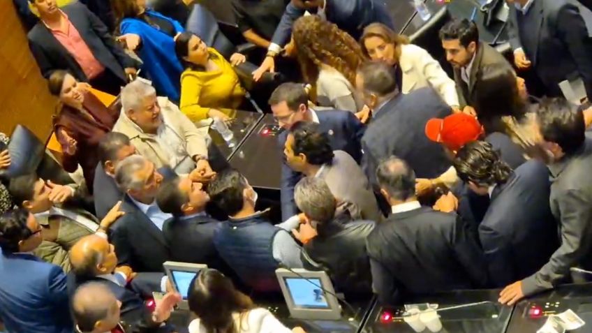 Tensión en el Senado: morenistas y panistas se confrontan en plena sesión, se jalonean