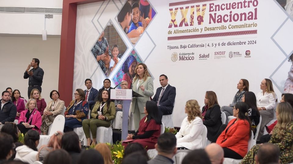 Autoridades del SNDIF y del Gobierno de Baja California inauguraron hoy el XXIV Encuentro Nacional de Alimentación y Desarrollo Comunitario en Tijuana, Baja California.