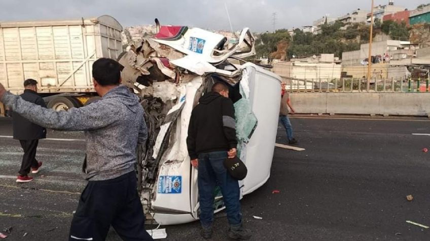 Choque de combi deja 5 heridos en la México-Pachuca; así sacaron a una mujer prensada | VIDEO