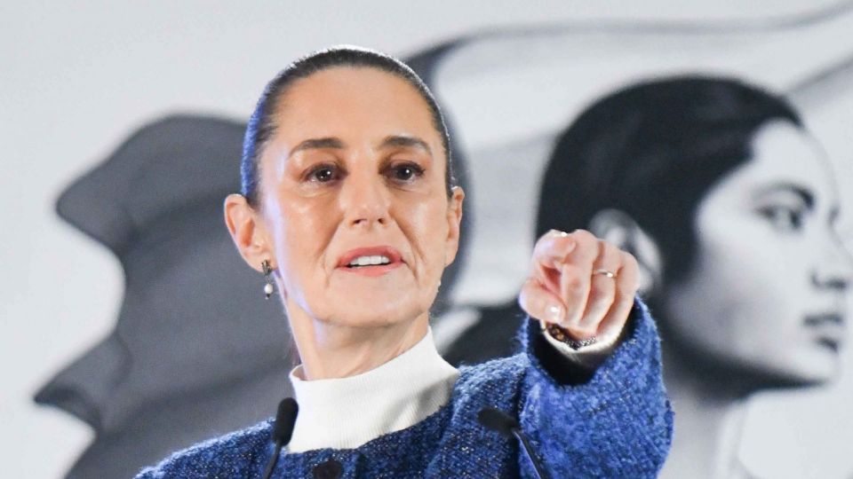 Claudia Sheinbaum, presidenta de México, durante su intervención en la conferencia matutina realizada en Palacio Nacional.