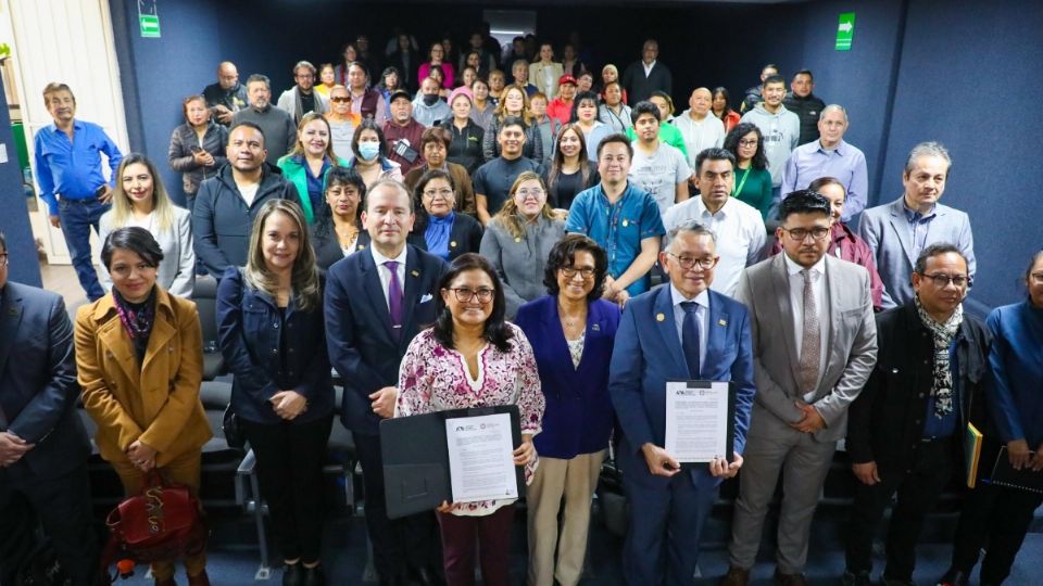 Este convenio general fue suscrito por la alcaldesa Aleida Alavez Ruiz y el rector general de la UAM