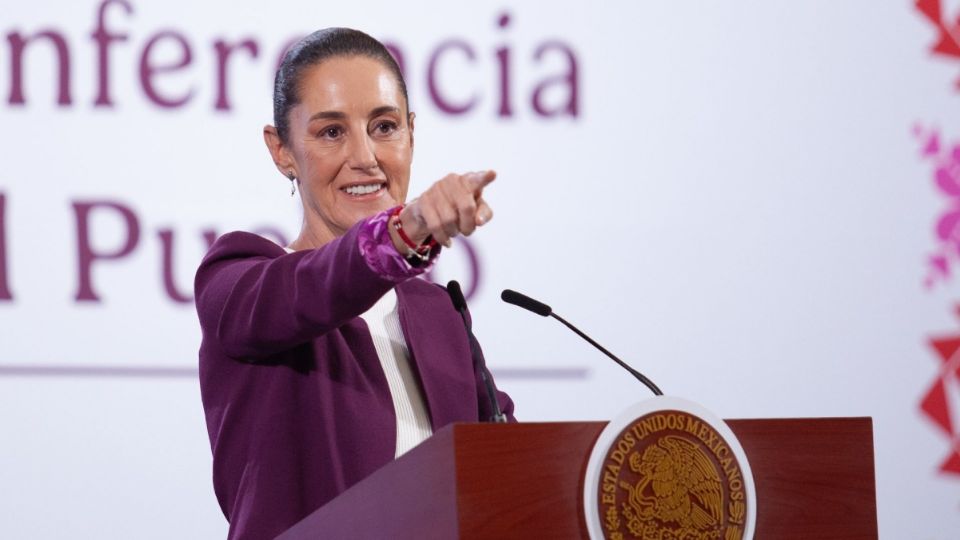 Claudia Sheinbaum Pardo, presidenta de México durante la conferencia matutina que se lleva a cabo en Palacio Nacional.