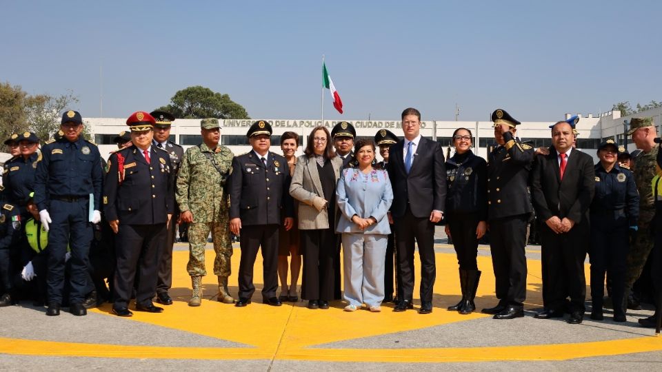 En representación de los cadetes egresados, el policía Osiris Morales Mendoza, expresó un emotivo mensaje y señaló que “lo importante no fue llegar a la meta, sino el camino recorrido”.