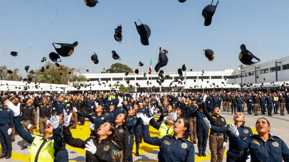 Graduación de policías de la Universidad de Policías capitalina