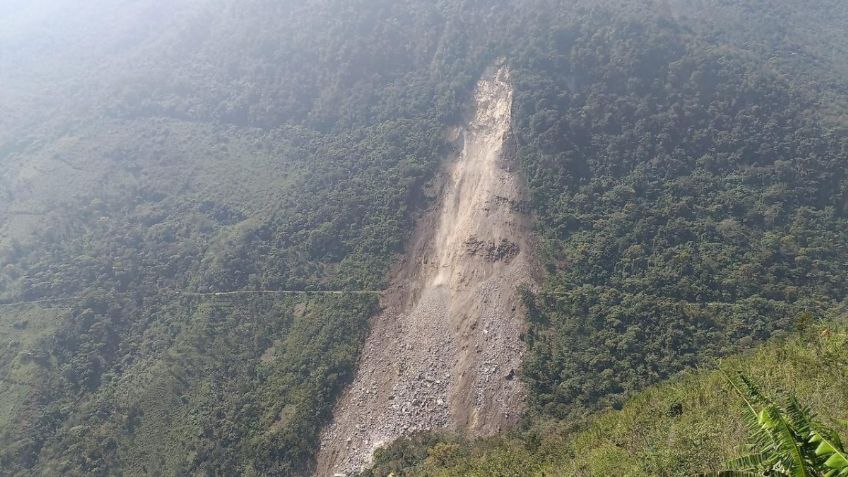 Un cerro se desgaja en Veracruz y deja incomunicados a 6 localidades